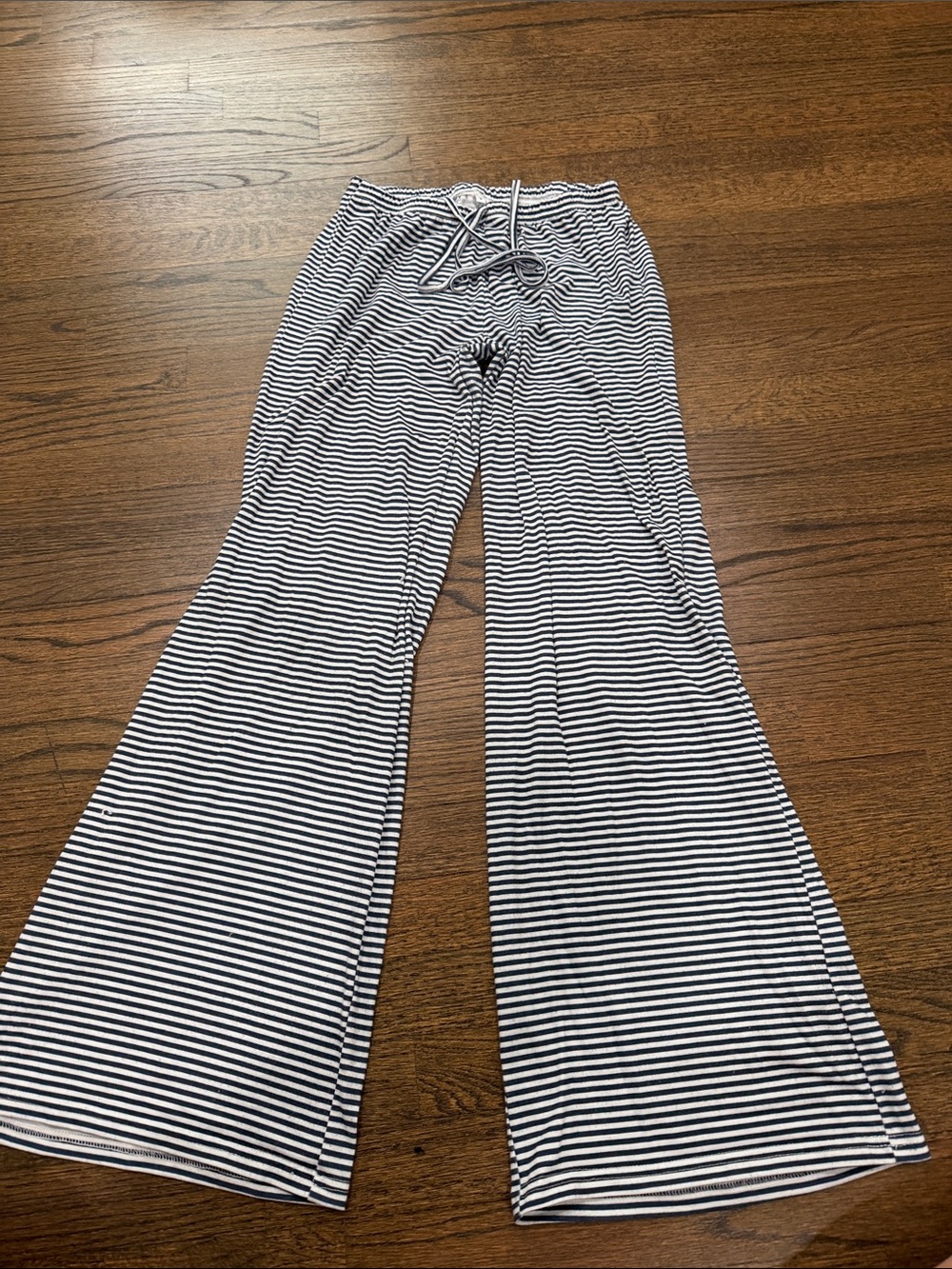 Trendy boutique Black and White Striped Wide-Leg Pajama Pants